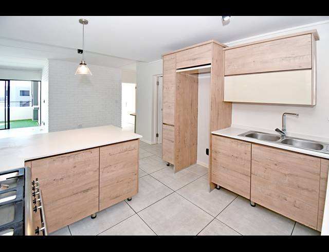 3 BEDROOM APARTMENT FOR SALE IN NOORDHANG